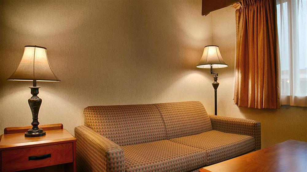 Best Western Holiday Hotel Coos Bay Room photo