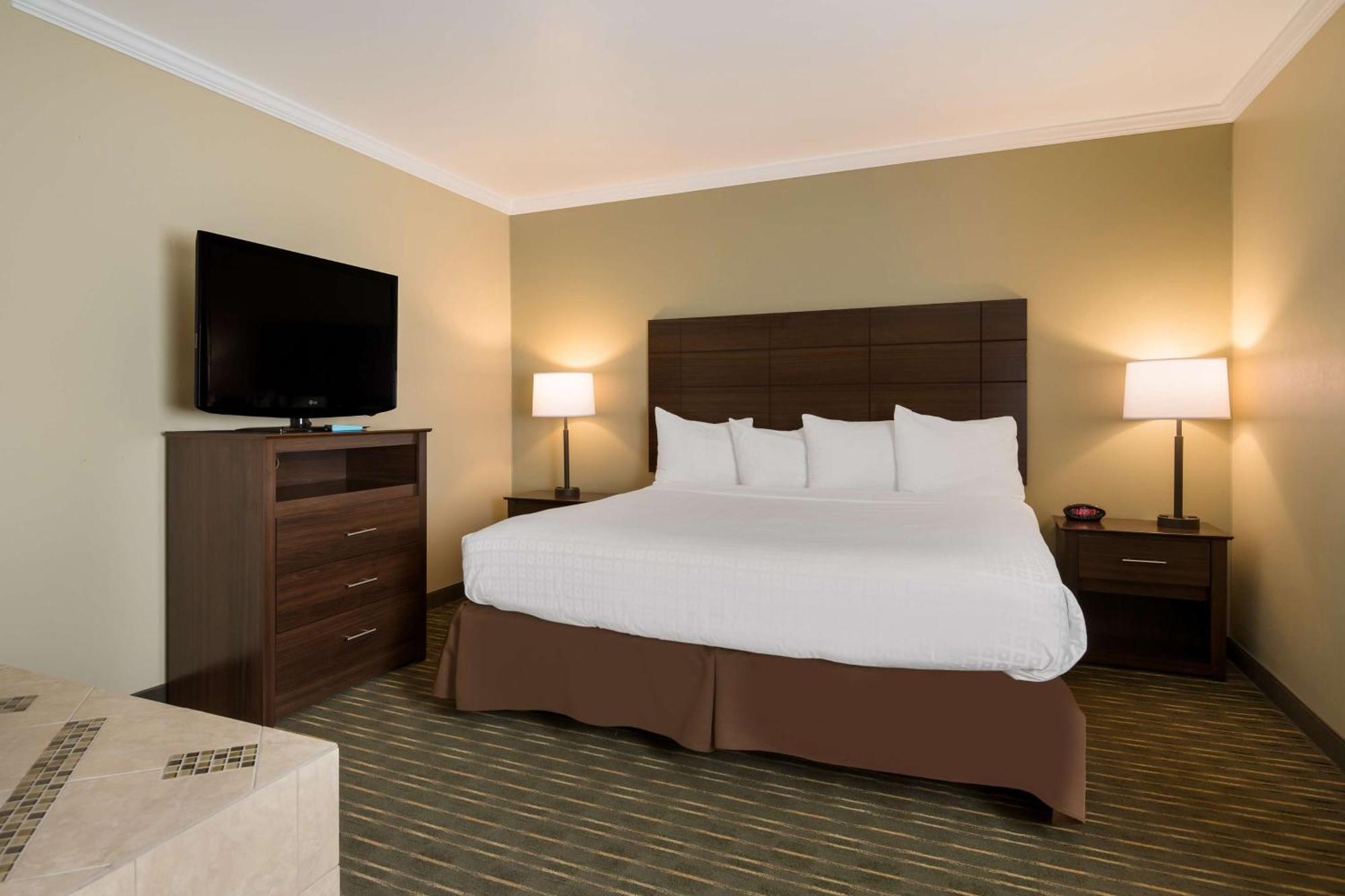 Best Western Holiday Hotel Coos Bay Exterior photo