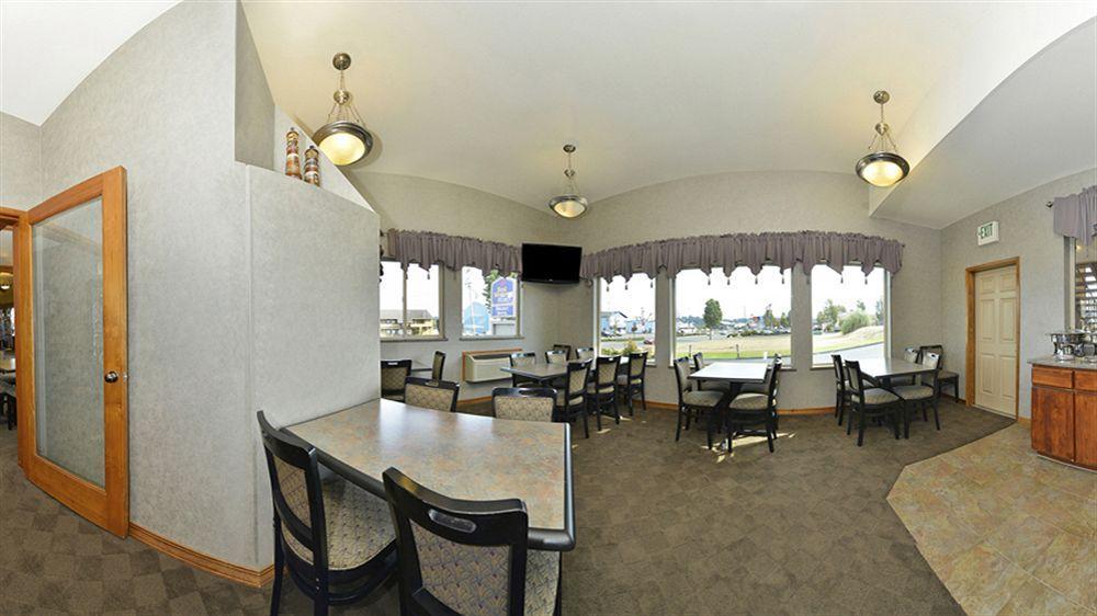 Best Western Holiday Hotel Coos Bay Exterior photo